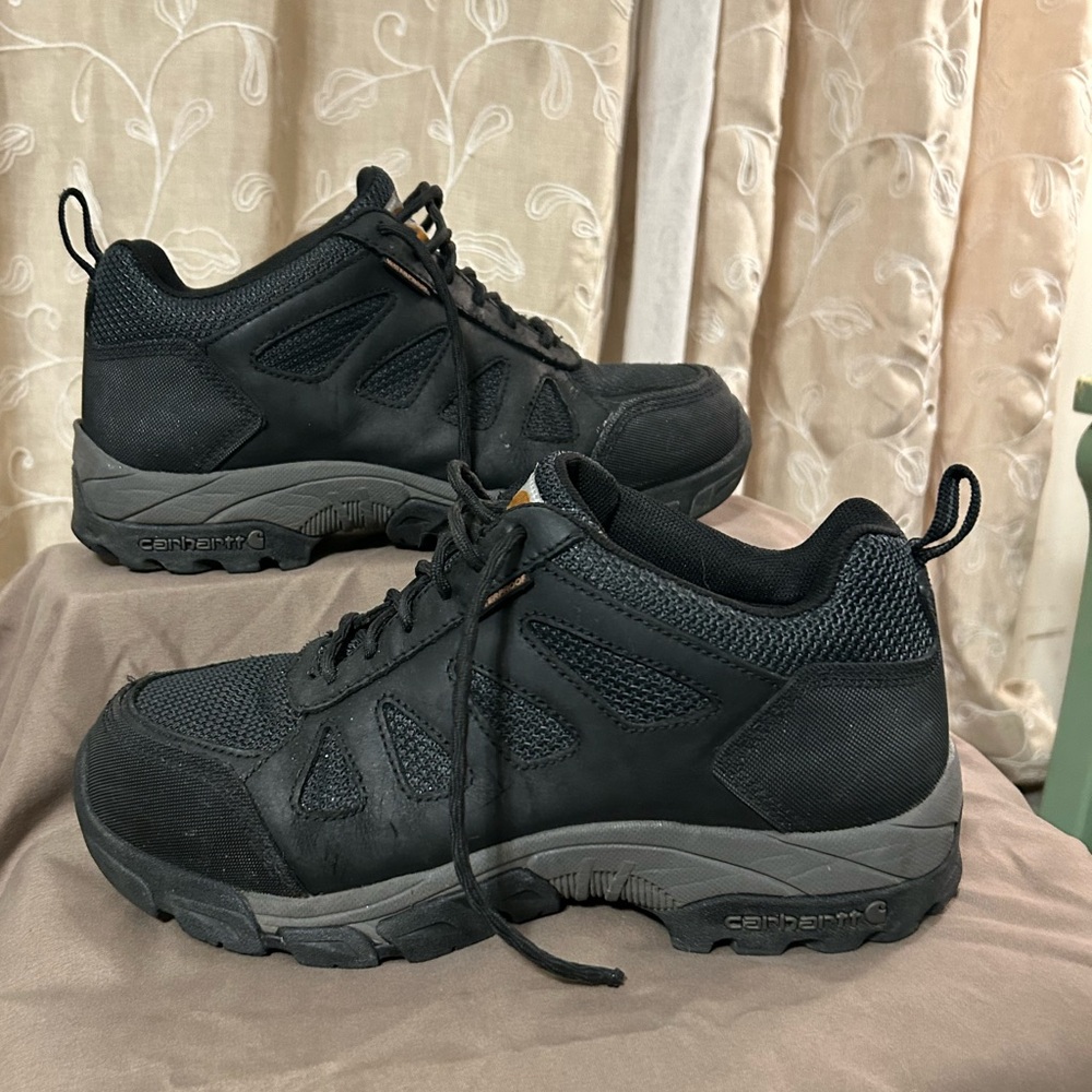 Carhartt Men’s Lightweight Waterproof Work Hiker Style Boots